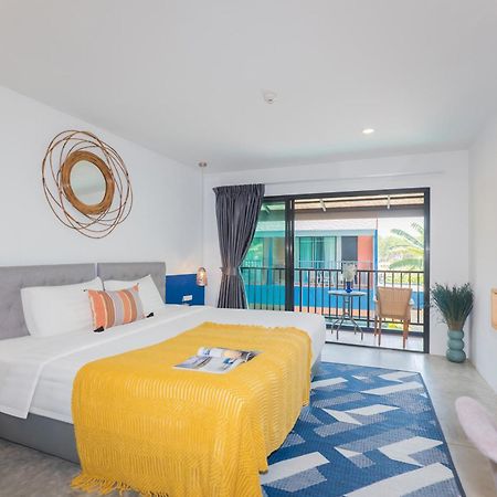 Kraam Silhouette Hotel And Cafe Phuket Chalong Luaran gambar