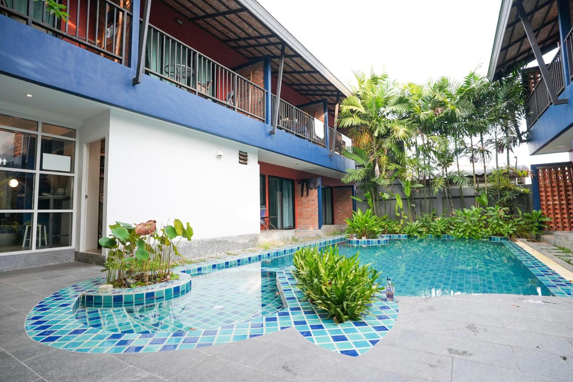 Kraam Silhouette Hotel And Cafe Phuket Chalong Luaran gambar