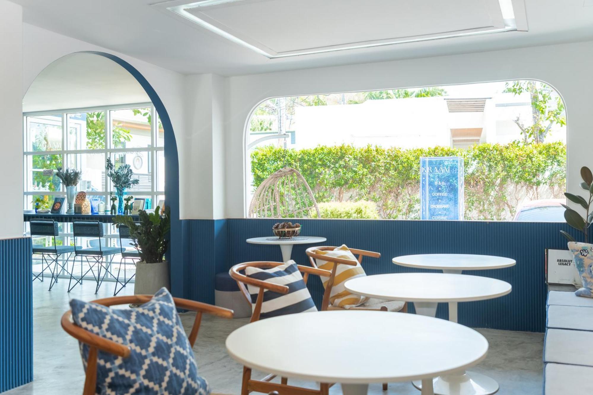 Kraam Silhouette Hotel And Cafe Phuket Chalong Luaran gambar