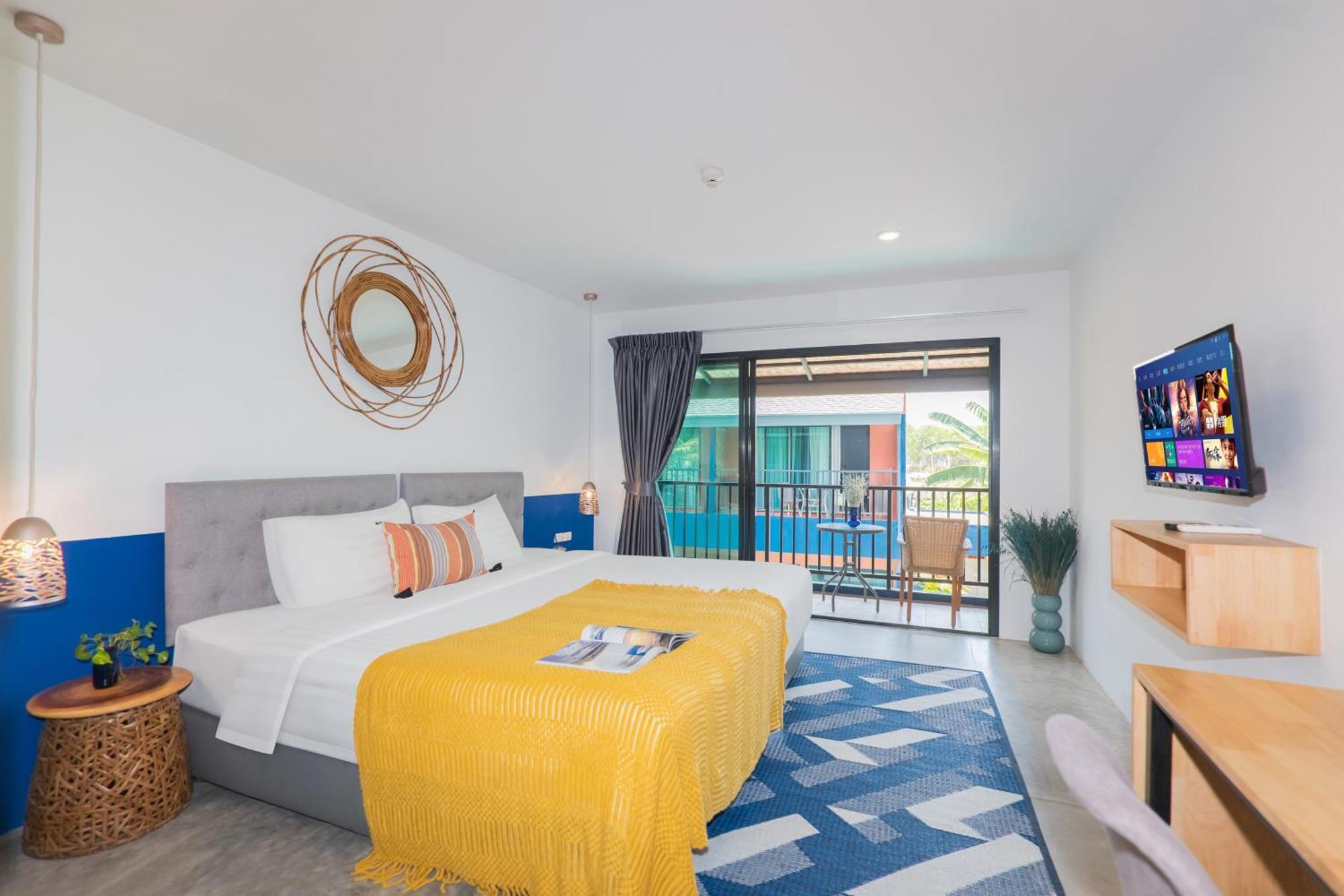 Kraam Silhouette Hotel And Cafe Phuket Chalong Luaran gambar